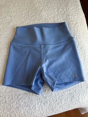 Alo Yoga High Waist Airlift Shorts Small Blue